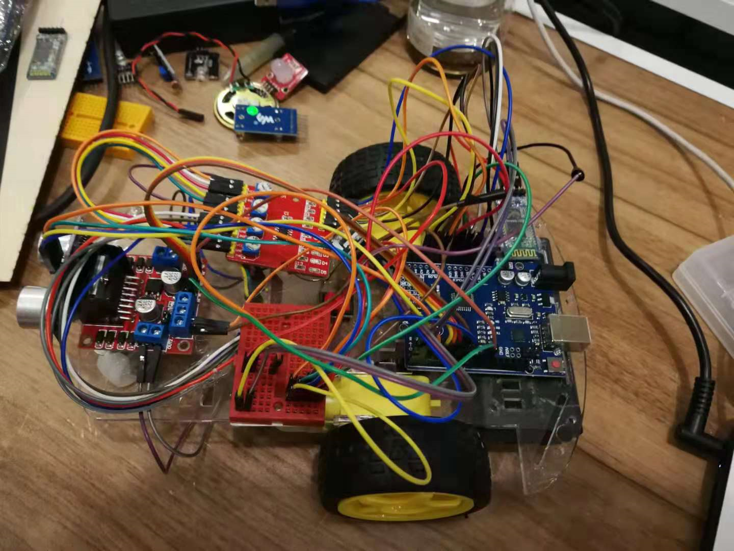 基于arduino开发的智能小车